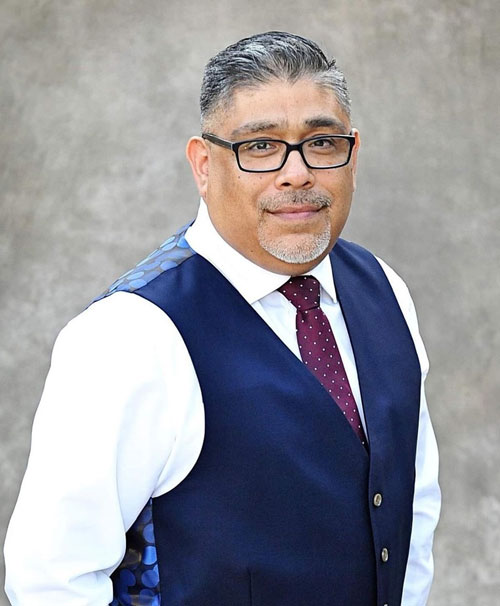 Carlos Samaniego, EA — Professional Headshot